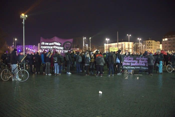 200 Leipziger kamen zusammen. Foto: Alexander Böhm