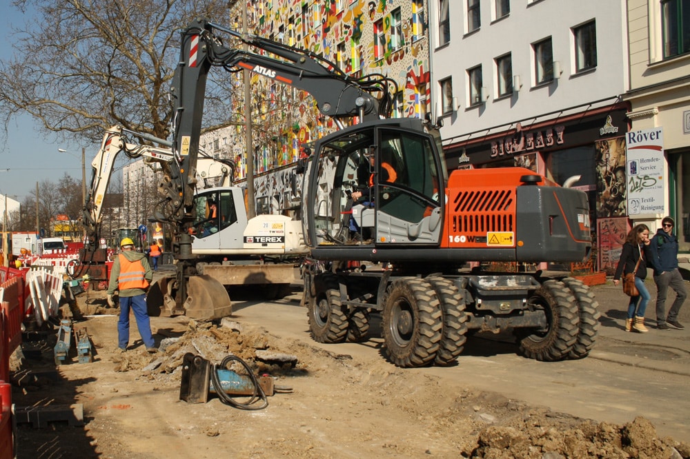 Straßenbau - hier in der KarLi 2014. Foto: Ralf Julke