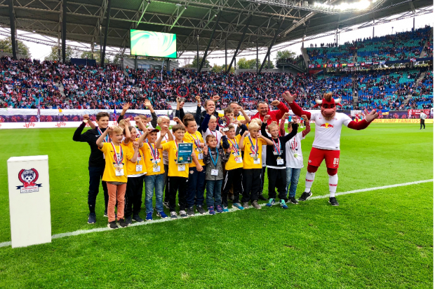 "Leipziger Viertelfinale" 2018: Siegerehrung in der Red Bull Arena. Quelle: Porsche AG - Leipzig