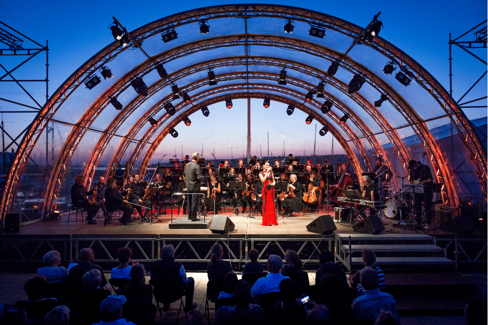 Quelle: NeuSeenLand Musik e. V.