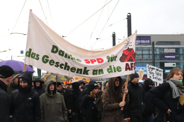 Die SPD ist für ihren Kompromisshandel mit der CDU in der Kritik. Foto: Marco Arenas, L-IZ