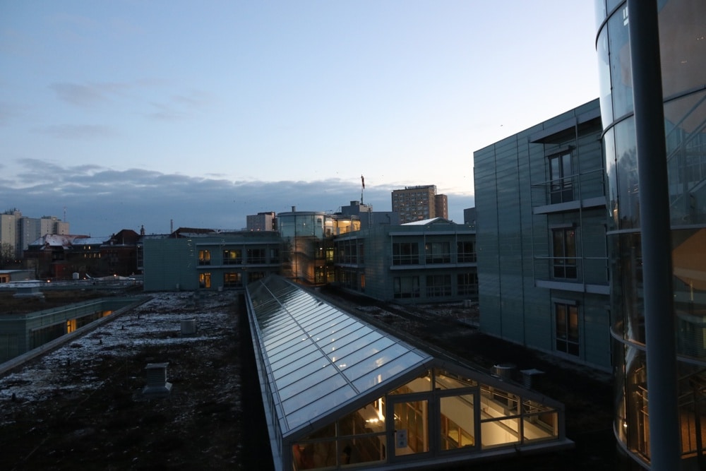 Die Leipziger Uniklinik zahlt den Studierenden für die Arbeit im Praktischen Jahr kein Entgelt. Dies stößt auf breite Kritik, nicht nur vonseiten der Studenten. Foto: Michael Freitag