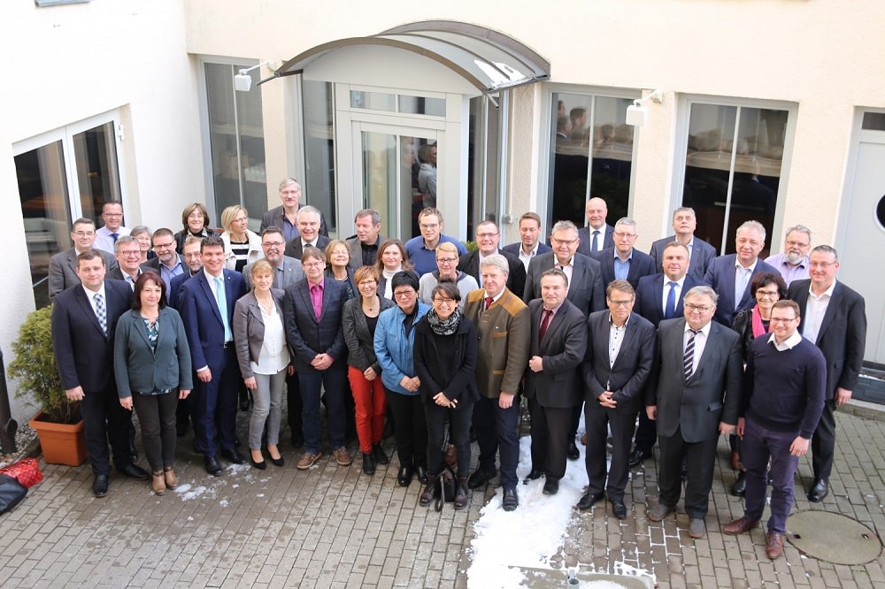 Kommunale Familie - BürgermeisterInnen und Landkreisverwaltung Foto: Landratsamt Landkreis Leipzig
