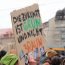 Bei der „Quiz“-Geschichte fällt einem das Schild vom 15. März 2019 bei der Leipziger „Fridays for Future“-Demo ein. Foto: L-IZ.de