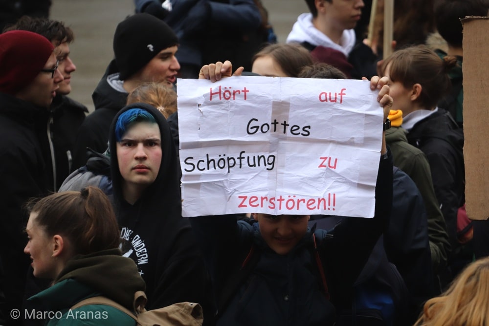 Zusammenhalt oder Fanatismus? Wir werden uns entscheiden müssen. Foto: L-IZ.de, Marco Arenas