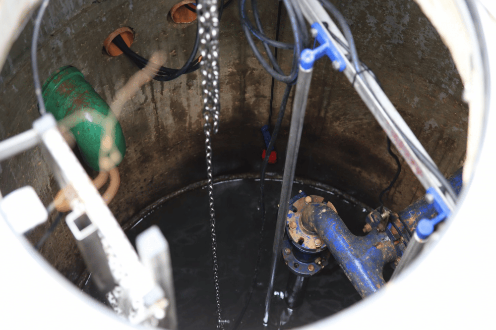 Innenansicht eines der 2018 in Betrieb genommenen Horizontalbrunnen. Foto: Landkreis Leipzig