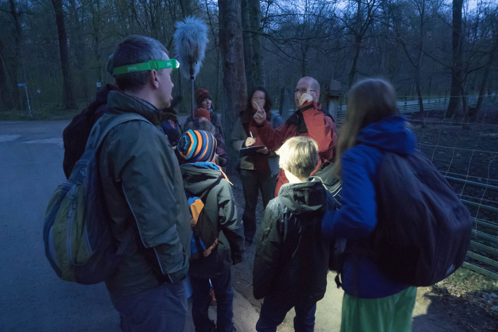 Vogelstimmenexkursion im Dunkeln. Quelle: erleb-bar