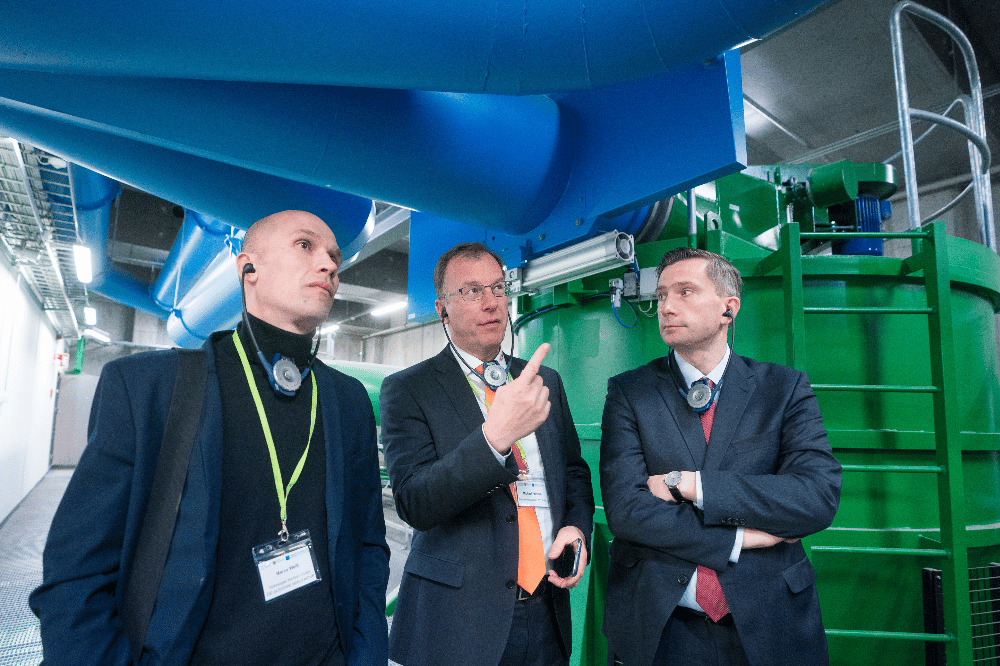 Besichtigung des unterirdischen Müllentsorgungssystems im Stadtteil Kalasatama © SMWA/Ronald Bonß