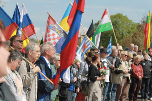 Eröffnung der Gedenktafel 2015. Foto: Privat