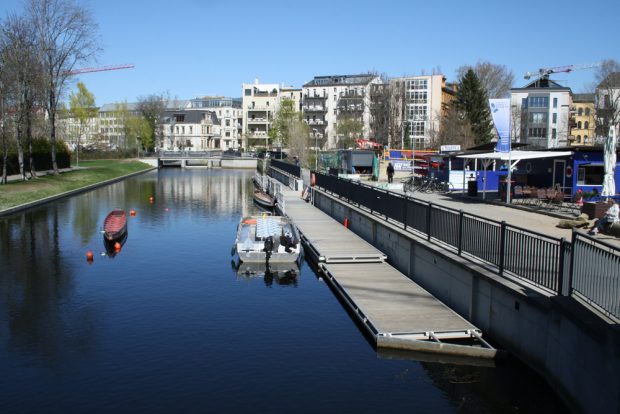 Die Außenmole am Elstermühlgraben. Foto: Ralf Julke