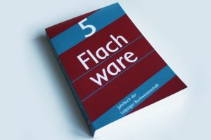 Martin Hochrein, Eyk Henze (Hrsg.): Flachware 5. Foto: Ralf Julke