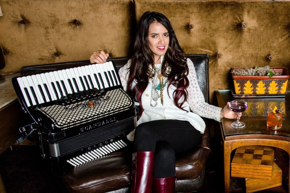 Akkordeonale Ginny Mac © Warren Cook