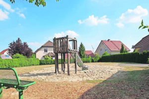 Der Spielplatz in der Gro&szlig;bardauer Teichsiedlung wird erg&auml;nzt &copy; Stadt Grimma