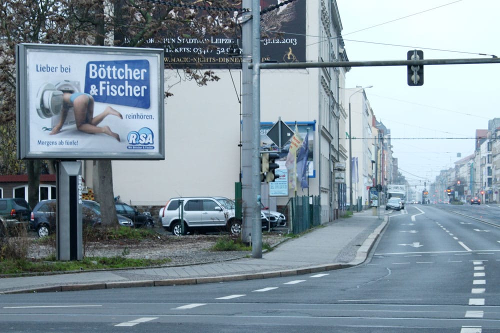 Ein Beispiel für sexistische Werbung aus dem Jahr 2013. Foto: Ralf Julke