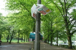 Wahlplakate im Clara-Park. Foto: Ralf Julke