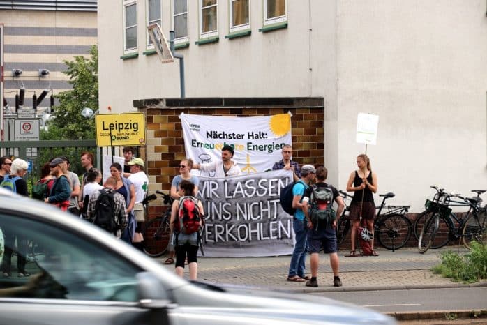 Eine Spontandemo, nachdem Zweifel am Umstieg laut geworden sind. Foto: L-IZ.de