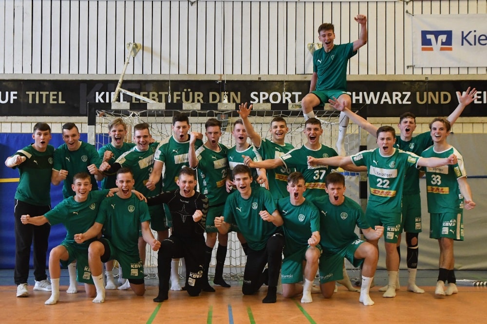 B-Jugend des SC DHfK Leipzig nach dem Finaleinzug. Foto: Daniel Steinkuhl