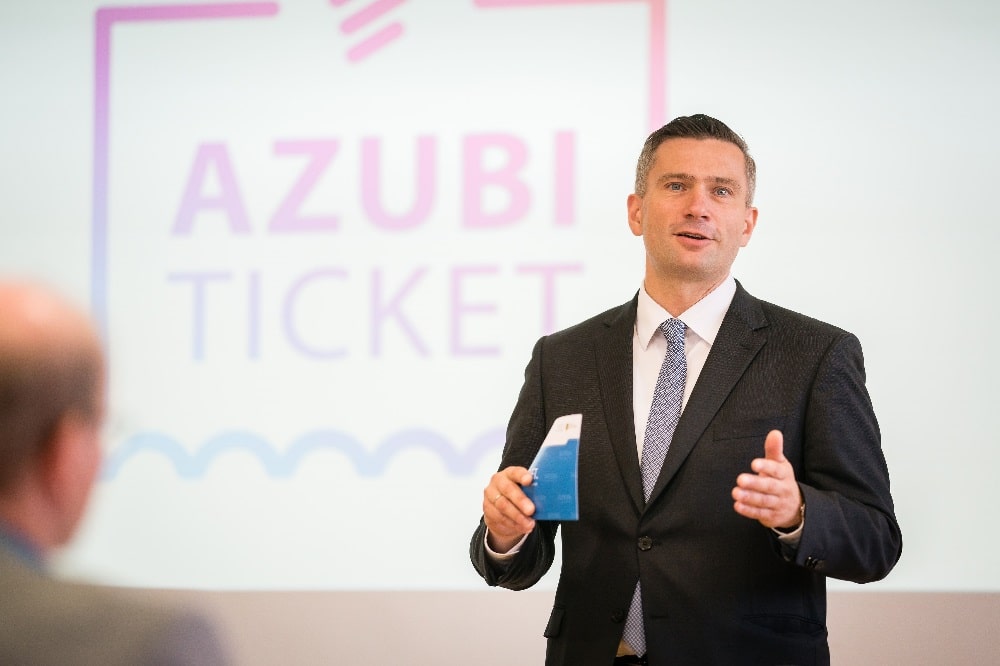 Startschuss für das AzubiTicket Sachsen. Quelle: SMWA