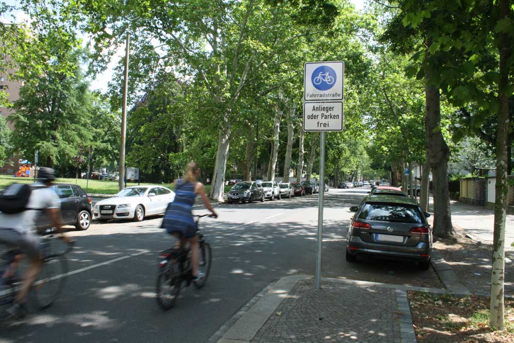 Die Beethovenstraße ist jetzt offiziell Fahrradstraße. Foto: Ralf Julke