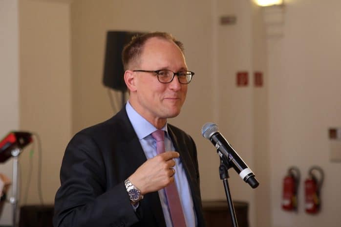 Bürgermeister für Allgemeine Verwaltung Ulrich Hörning eröffnet die CSD-Woche. Foto: Alexander Böhm