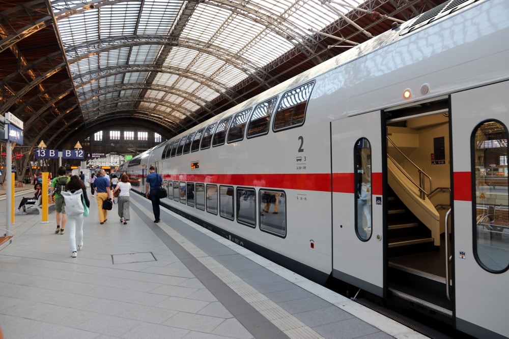 Der IC am Hauptbahnhof Leipzig. Foto: L-IZ.de