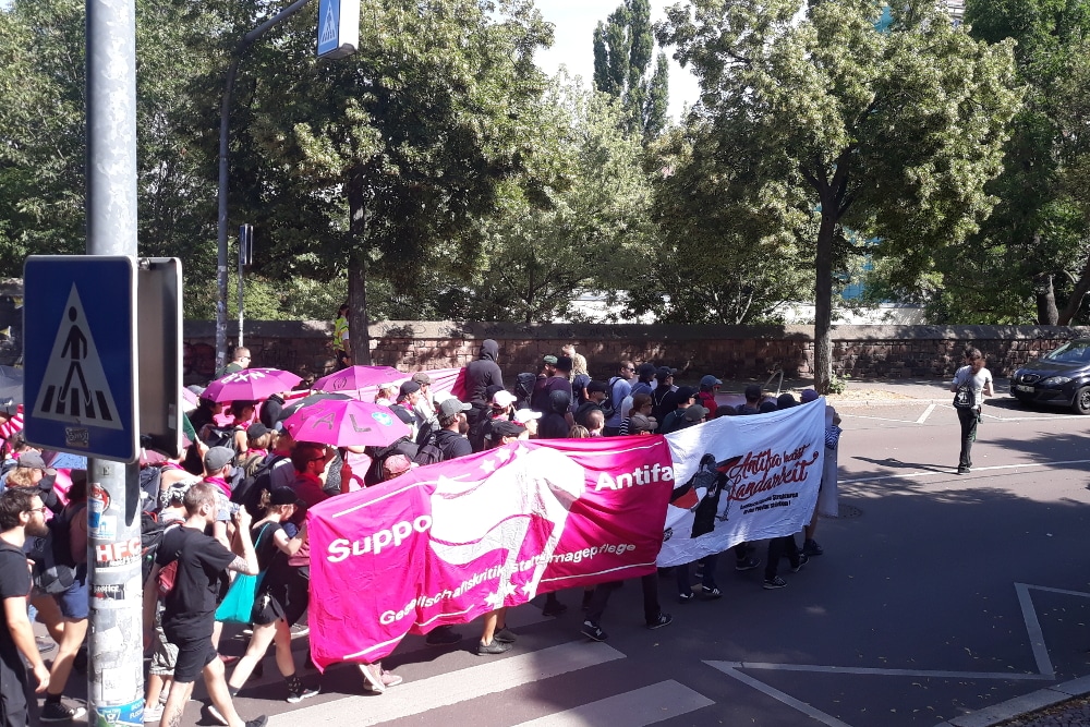 Demonstration gegen die „Identitäre Bewegung“ in Halle. Foto: René Loch