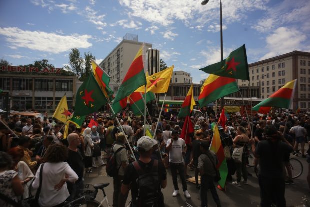 Kurdische Unterstützer. Foto: Alexander Böhm
