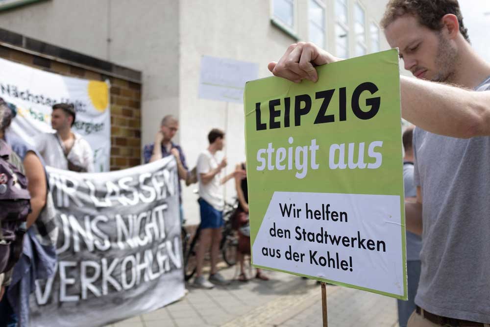 BUND-Demo am 2. Juli vorm Sitz der Stadtwerke Leipzig. Foto: BUND Leipzig
