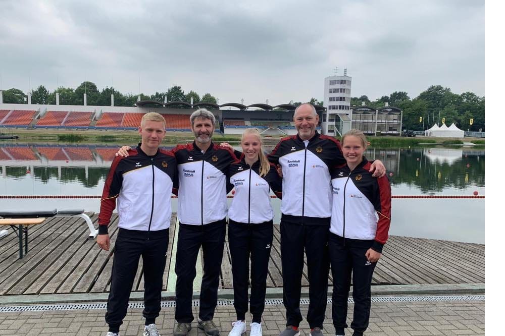 Bruno Scheibner, Trainer Gunar Kirchbach, Celina Sandau, Trainer Olaf Heukrodt und Marie Thielemann. Quelle: privat
