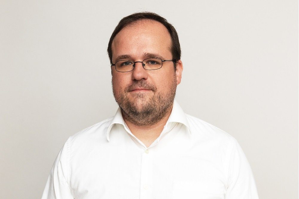 Dr. Oliver Crönertz, Professor für Allgemeine Betriebswirtschaftslehre an der HTWK, und sein Team entwickeln Parkplatz-Ideen. © Privat