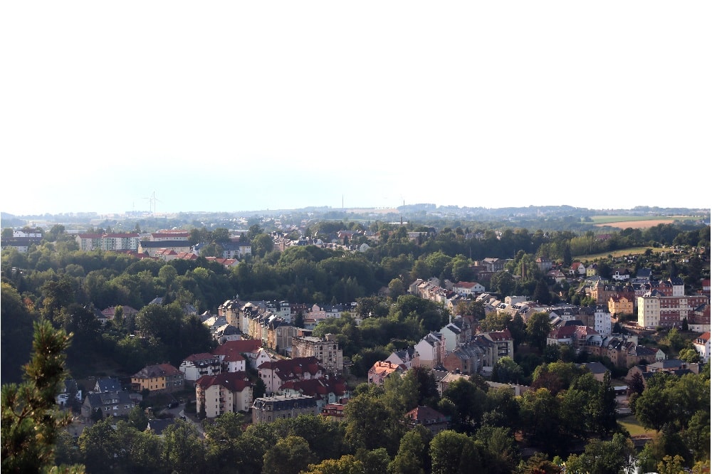 Ein weites Feld ohne Regierungsalternativen. Sachsen wählt am 1. September 2019 einen neuen Landtag (Blick auf Waldheim im Zentrum des Freistaates). Foto: Michael Freitag