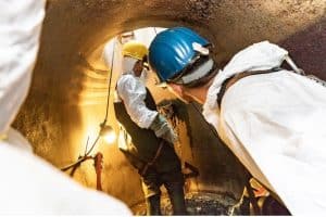 Tag der offenen Tür im Klärwerk Rosental: Beim Kanaleinstieg Wissenswertes rund um die Leipziger Kanalisation erfahren. Foto: Leipziger Gruppe