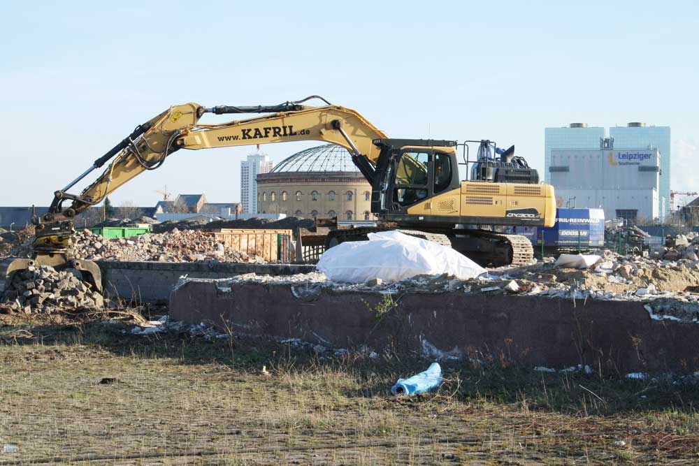 Abbrucharbeiten auf dem Gelände des Eutritzscher Freiladebahnhofs. Foto: Ralf Julke