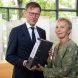 Dr. Matthias Rößler und Doreen Taubert, Vertrauensperson des Volksantrags „Längeres gemeinsames Lernen in Sachsen“. Foto: Bündnis „Gemeinschaftsschule in Sachsen“