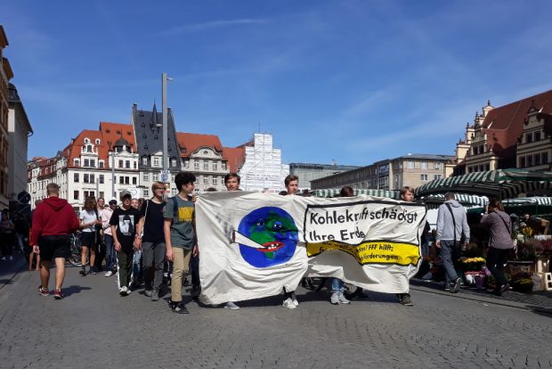 Etwa 50 Personen beteiligten sich an der Demonstration. Foto: René Loch