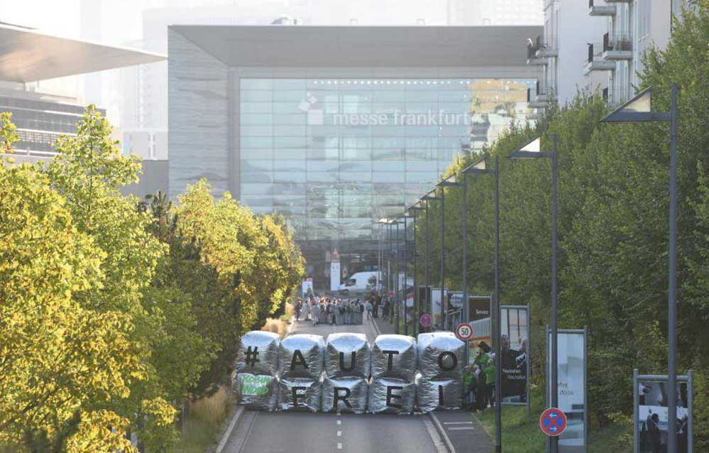 Sand im Getriebe vor der IAA. Foto: Jens Volle