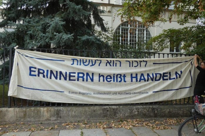 Eine Demo für Zuversicht vom Initiativkreis 9. November gab es schon gegen 17 Uhr in der Wächterstraße. Foto: L-IZ.de