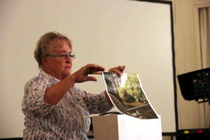 Brigitta Lehmann bei der Vorstellung ihres Buches "Leipzigs Auwald - ein Mysterium". Foto: L-IZ.de