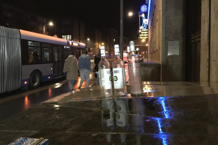 Ein Bus zum Aufwärmen für die Anwohner. Foto: L-IZ.de
