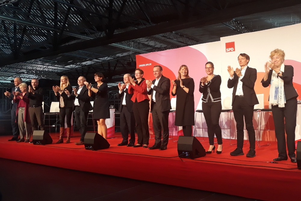 Das SPD-Podium bei der Regionalkonferenz am 10. Oktober in Dresden. Foto: René Loch