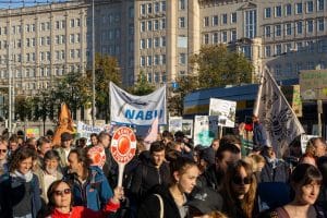 Auch beim weltweiten Klimastreik am 20. September war der NABU Sachsen dabei und marschierte mit über den Innenstadtring. Foto: Uwe Schroeder