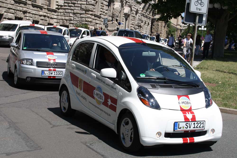 Vorstellung der Leipziger E-Auto-Flotte im Jahr 2011. Foto: Ralf Julke