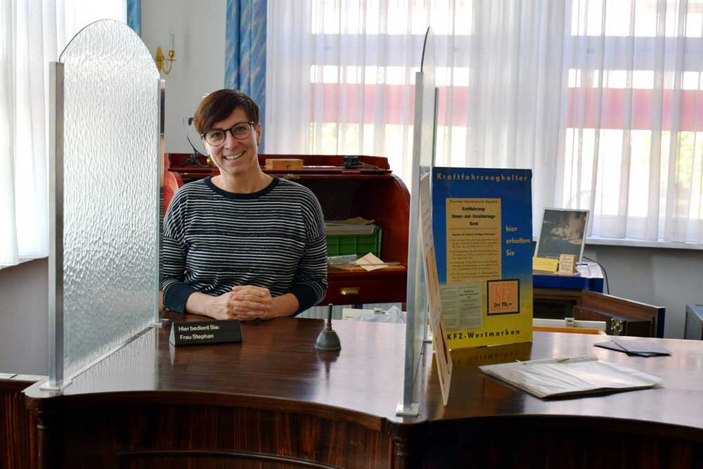 Willkommen am historischen Schalter. Foto: Stadt Grimma