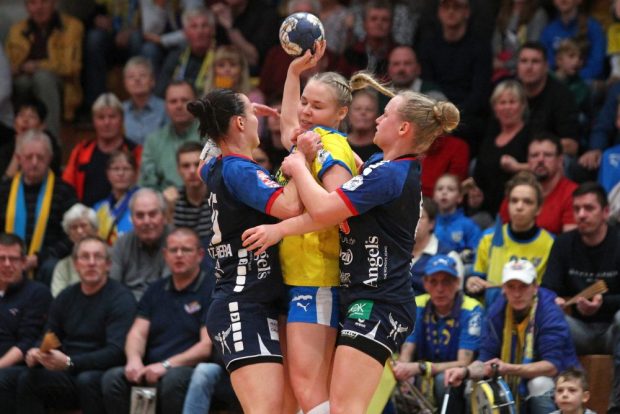 Lilli Röpcke in der Herrenberger Zange. Foto: Jan Kaefer