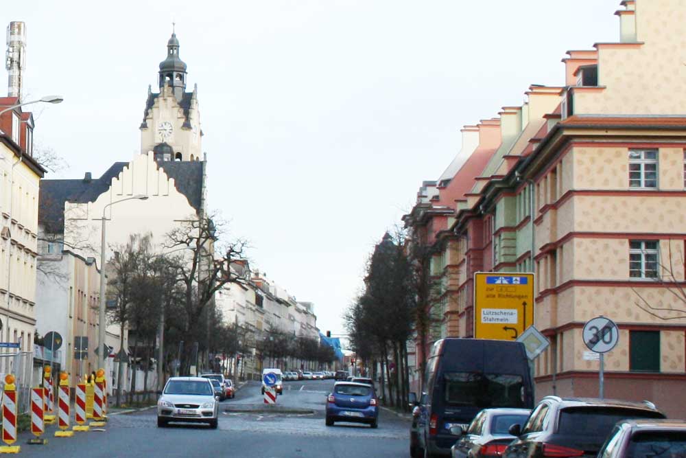 Die Querungshilfe in der Linkelstraße. Foto: Ralf Julke