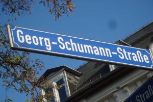 Straßenschild in der Georg-Schumann-Straße. Foto: Gernot Borris