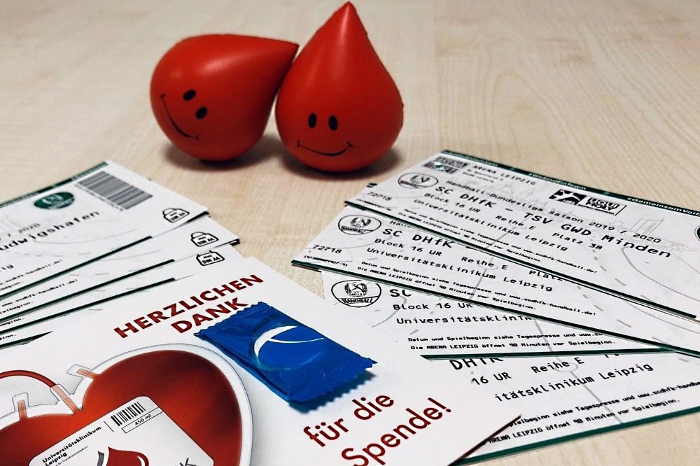 Handball-Tickets für Erstspender: UKL-Blutbank und SC DHfK Handball setzen ihre gute Zusammenarbeit fort. Foto: Blutbank/UKL