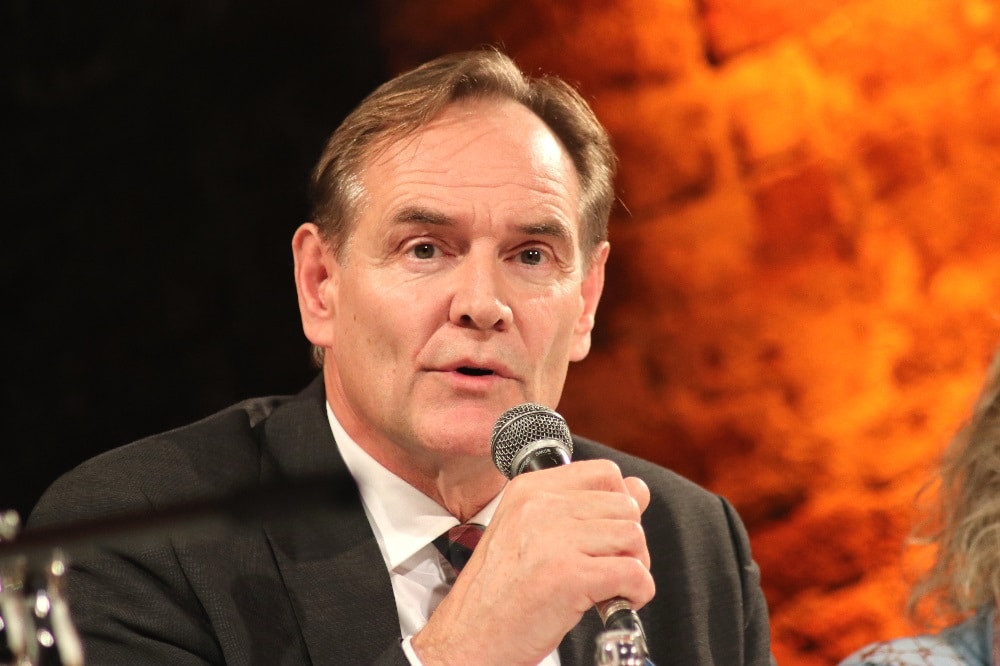 Burkhard Jung darf sich über den nächsten prominenten Unterstützer freuen. Foto: L-IZ.de