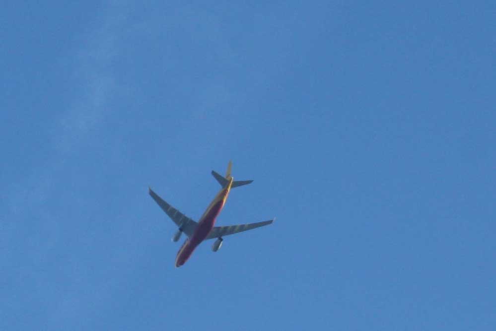 DHL kürzt mal ab. Foto: Ralf Julke