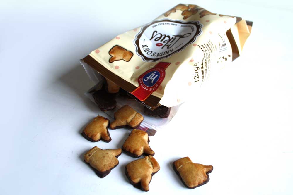 Süßes Zeug: Vielleicht doch lieber Daumen runter? Foto: Ralf Julke